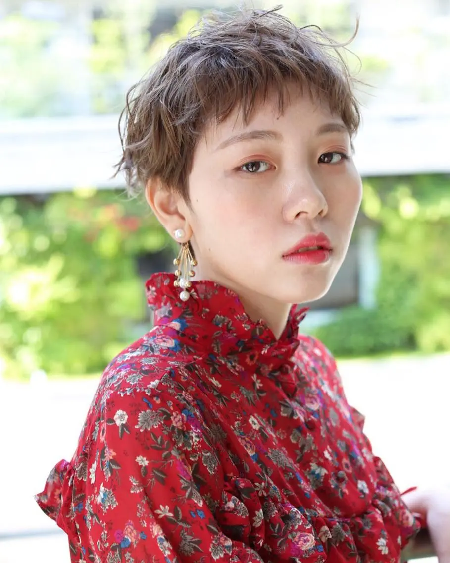 ショート ショートレイヤー レイヤーカット ショートヘア 中野 恵脩のヘアスタイル