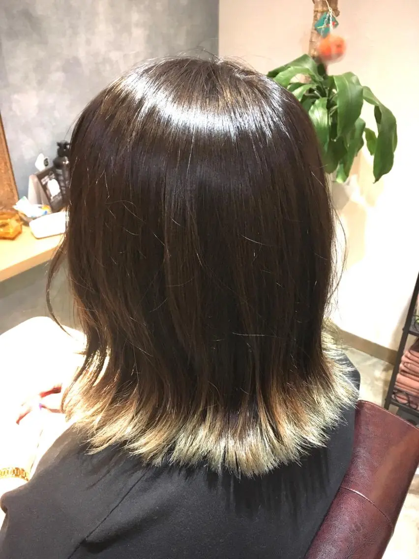 ミディアム カラー カット ヘアカラー トリートメント 浦山 和之のヘアスタイル