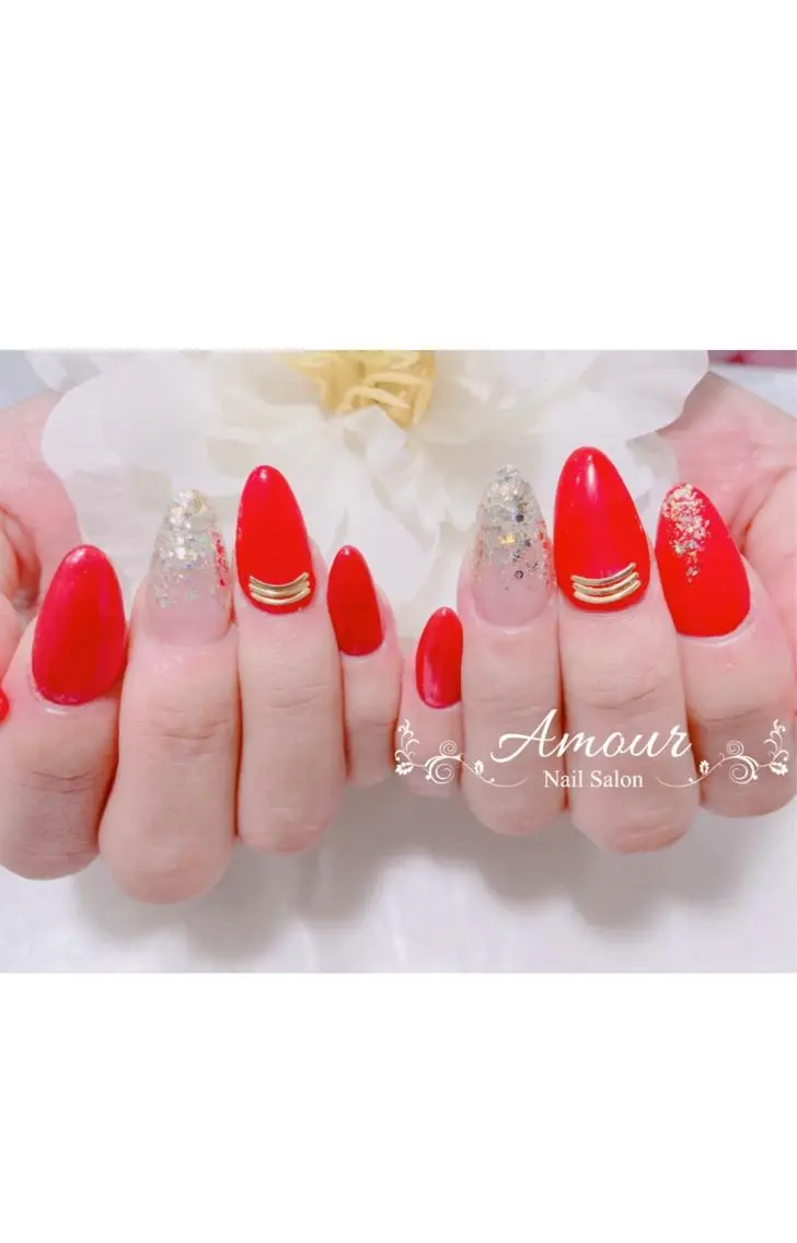 ネイル ミラーネイル 赤色 nailsalon ♡amour♡のネイルデザイン