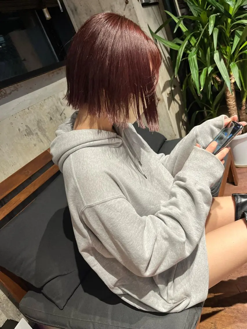 ショート 切りっぱなしボブ ボブ カット ヘアカラー N° Elune MIYUUのヘアスタイル