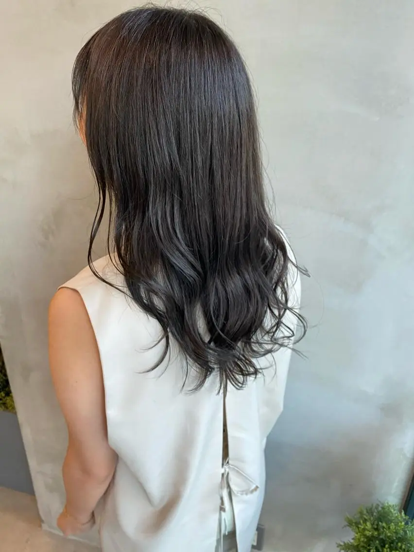 セミロング カラー ヘアアレンジ マツエク・マツパ インナーカラー くびれヘア 外国人風カラー 学生 レイヤーカット 夜23時まで予約🉑 reverieあきらのヘアスタイル