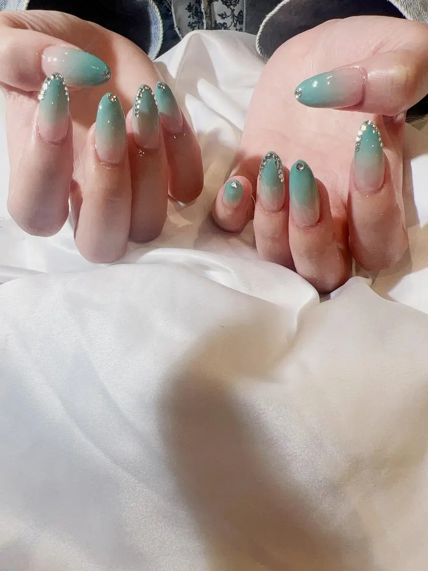 ネイル nailstudio ′ecoleのネイルデザイン