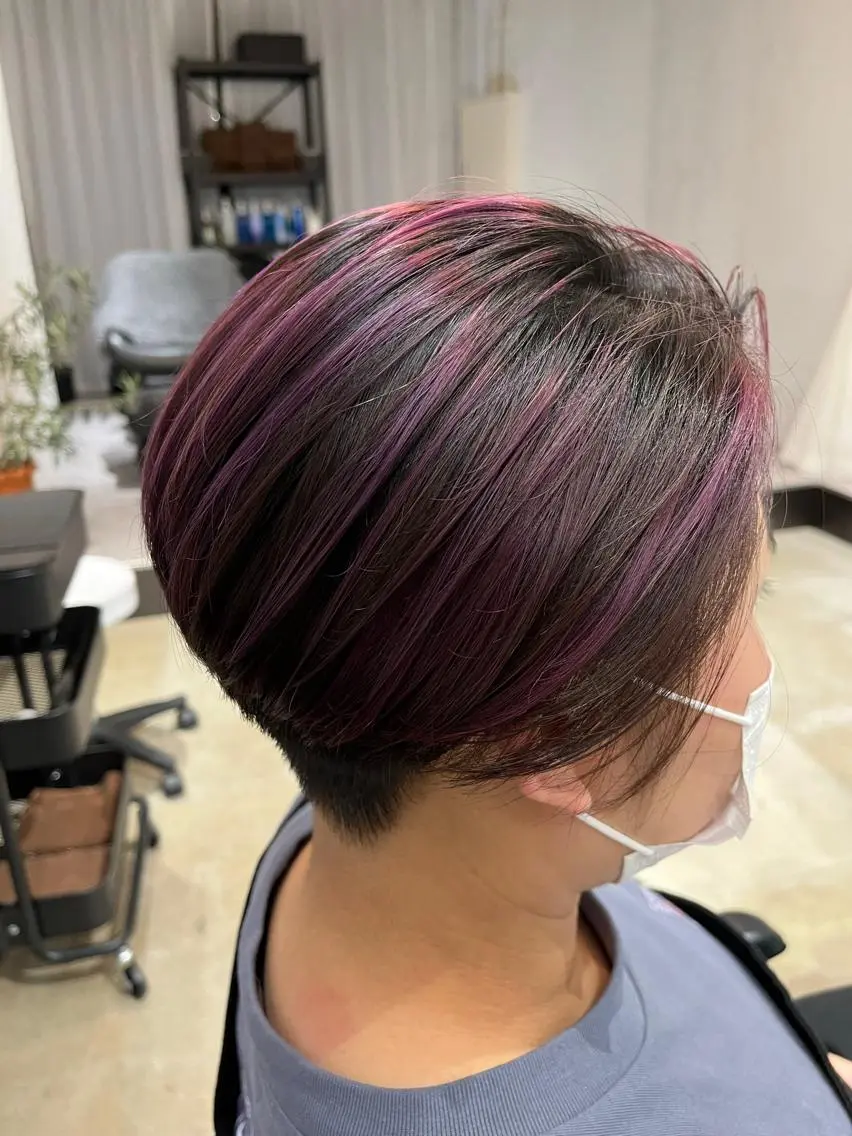 ショート カラー カット ヘアカラー トリートメント 縮毛矯正/酸性 おかにわみりのヘアスタイル