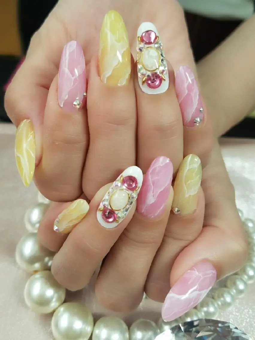 ネイル ロング スカルプネイル ･:*+.✳︎˚✧₊ MAKI NAILのネイルデザイン
