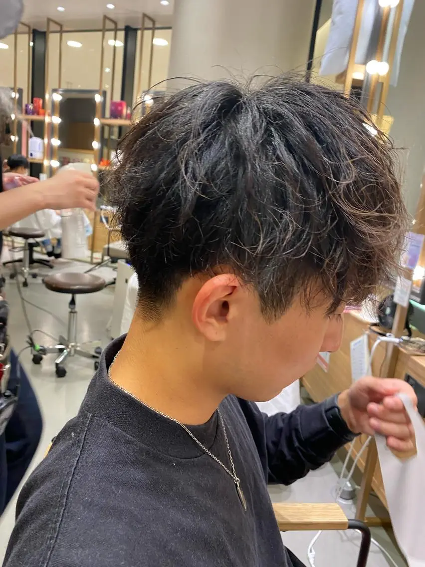 メンズ unopulir 景山 凌のヘアスタイル