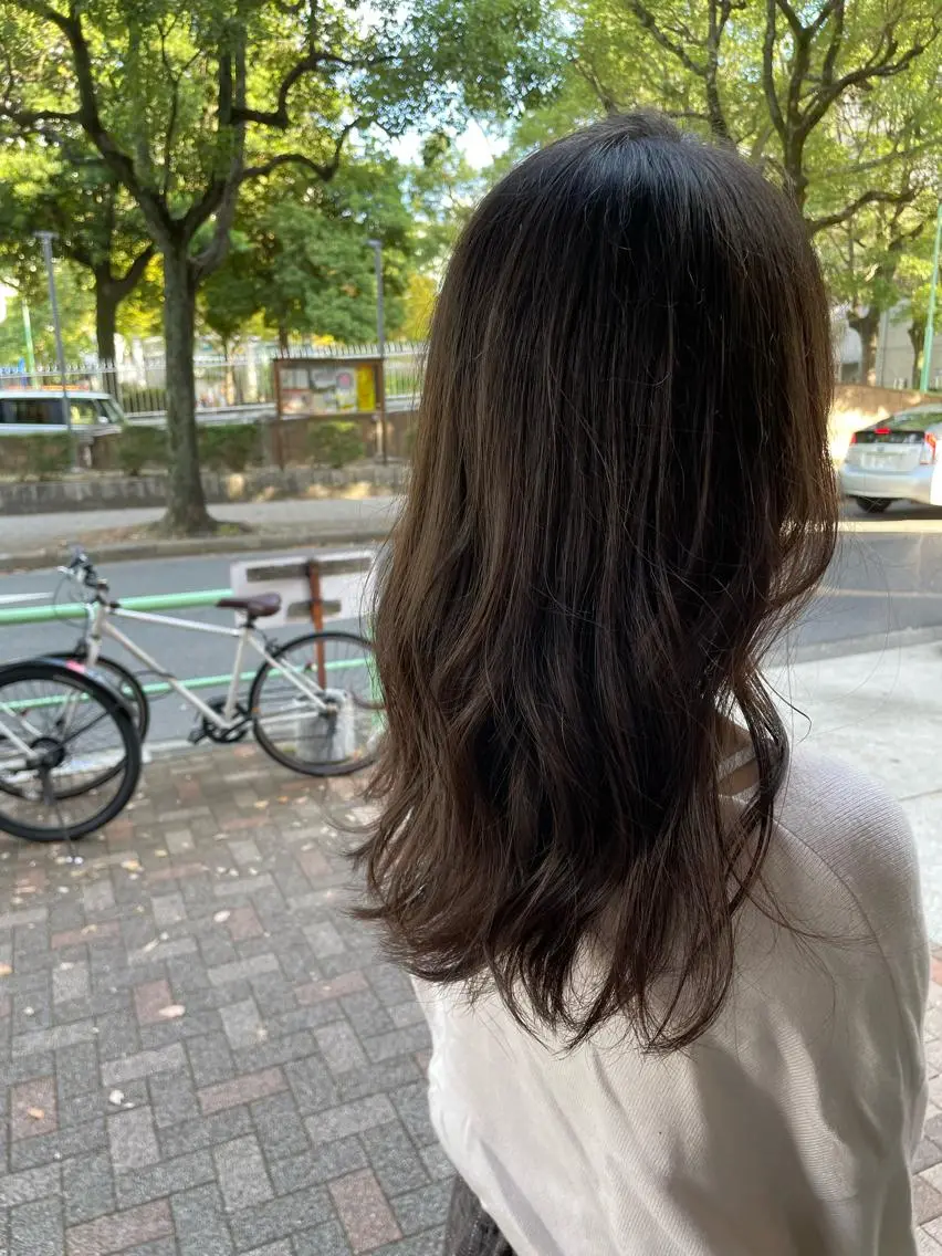 ロング TOMOKI hanareのヘアスタイル