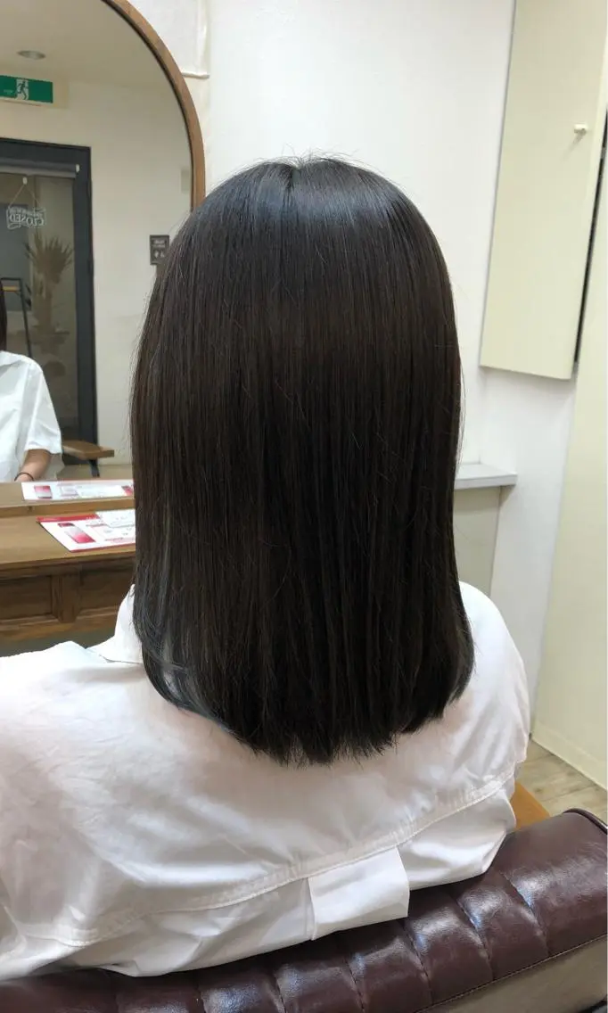 セミロング 髪質改善個室サロン' 白髪ぼかし・縮毛矯正のヘアスタイル