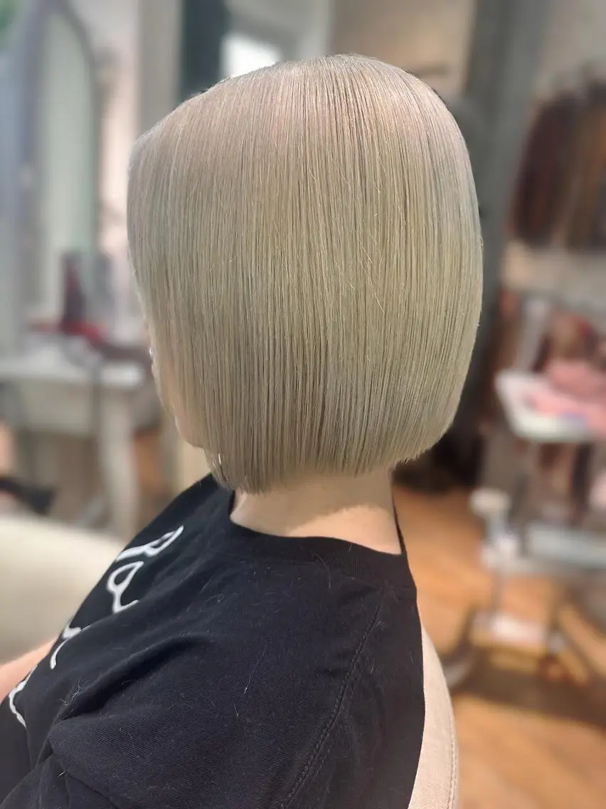 ショート Mirashy 成田のヘアスタイル
