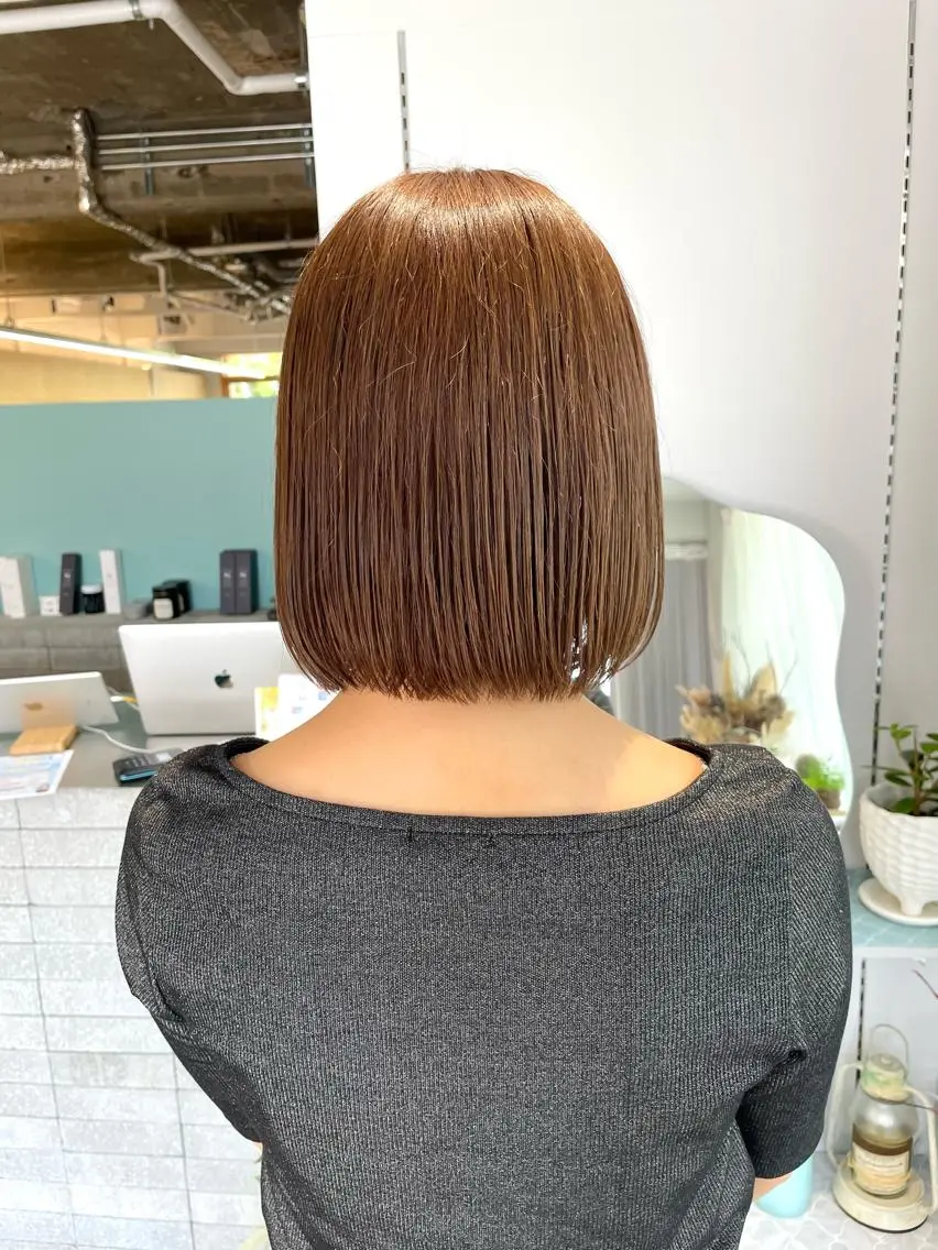 ショート カラー ベージュカラー 髪質改善×美髪矯正 艶髪カラー 阪口のヘアスタイル