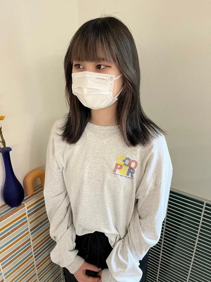 ミディアム カラー ブリーチ ピンクカラー 🩷ハイトーン透明感 レイヤー🩷ユリカのヘアスタイル