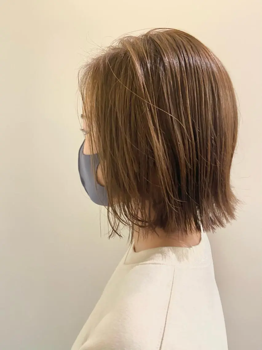 ショート カラー ヘアアレンジ ボブ 外ハネヘア 田中 あやなのヘアスタイル