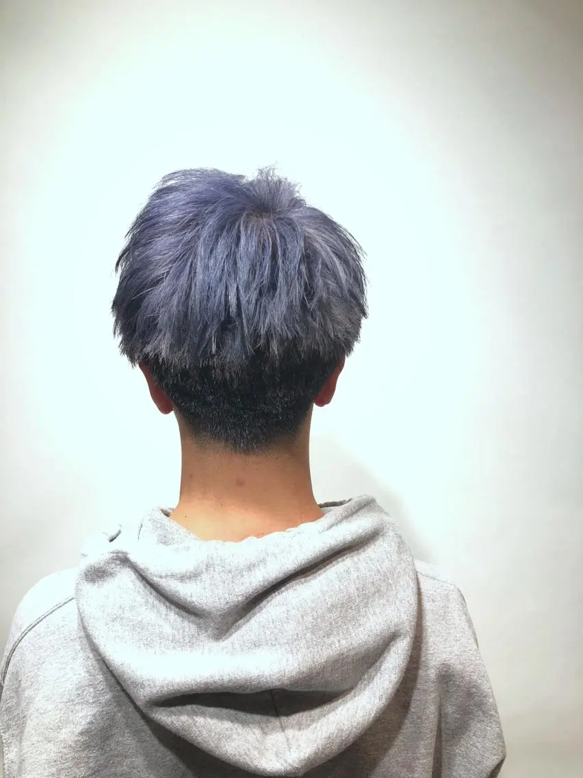 カラー メンズ 中野 竜介のヘアスタイル