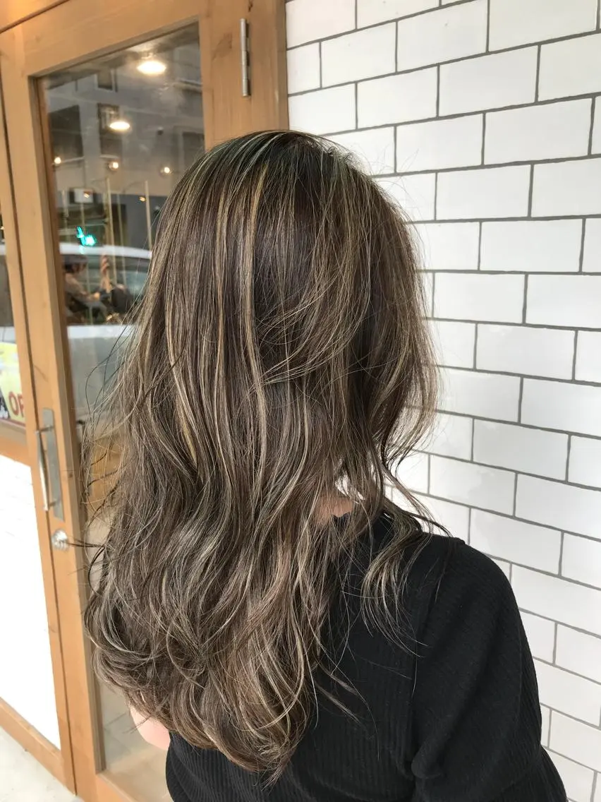 ロング カラー ハイライトカラー ハイライト 竹嶌 健吾のヘアスタイル