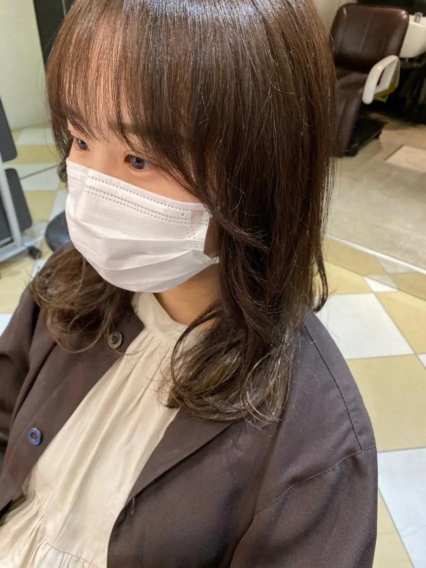 セミロング カラー グレージュ ヘアカラー トリートメント ヘアセット 💜髪質改善美髪💜 星野清光のヘアスタイル