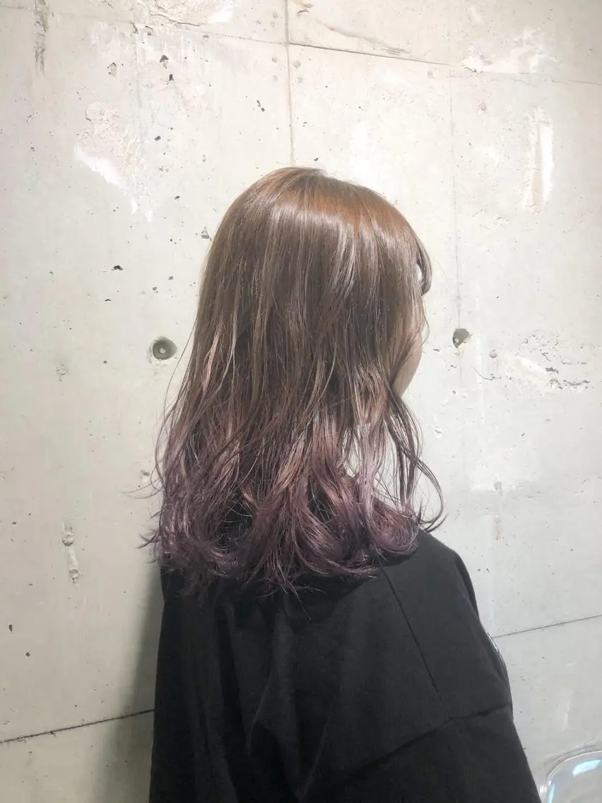 セミロング カラー パーマ ヘアアレンジ メンズ キッズ ネイル マツエク・マツパ グラデーションカラー ピンクカラー カラーマツエク グラデーション ピンク 当日予約⭕️ Rene’のヘアスタイル