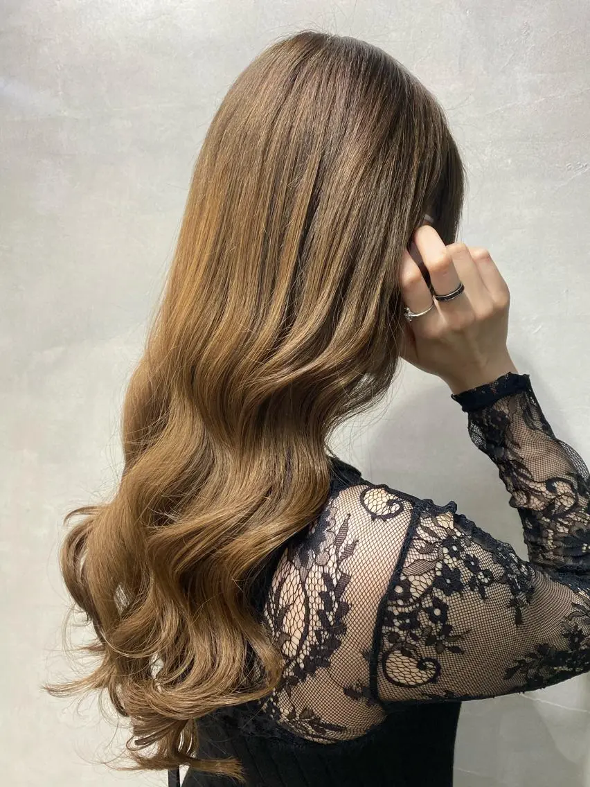 ロング カラー ヘアアレンジ FAAM Tsuneのヘアスタイル