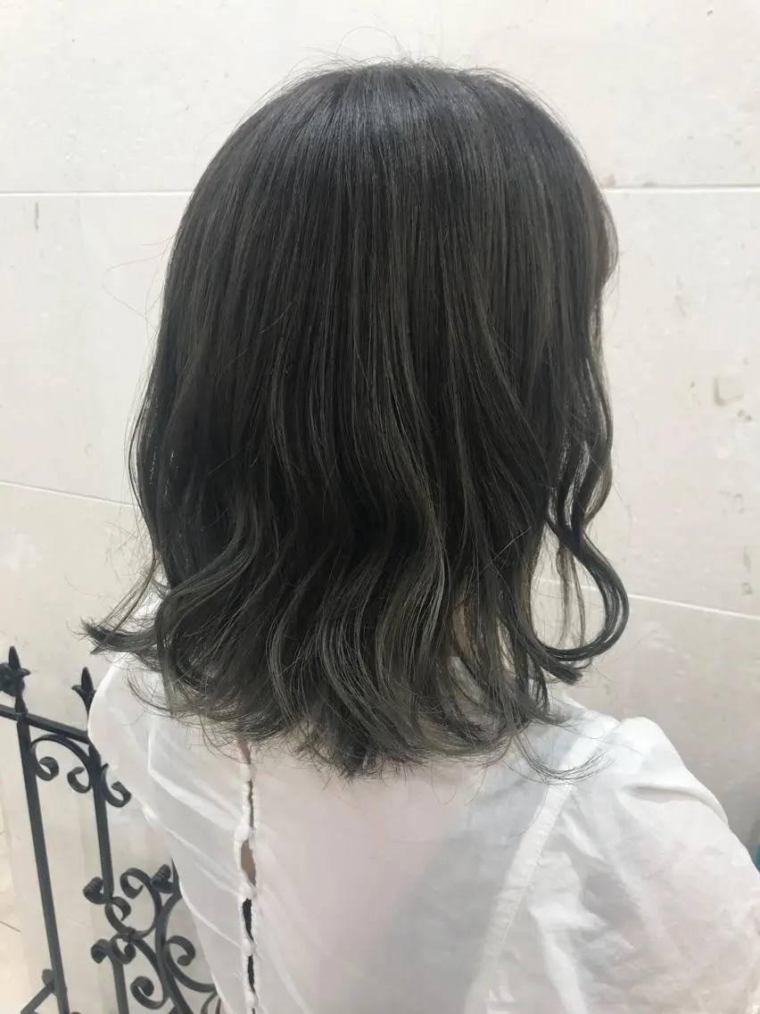ミディアム カラー カット ヘアカラー トリートメント 💘カラー人気No. 1💘SAYAのヘアスタイル