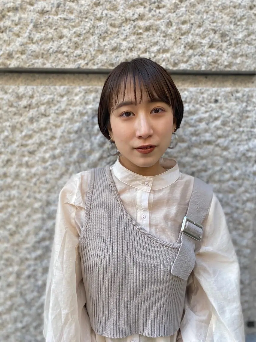 ショート カラー カット ヘアカラー 貴方に似合うを見つけ ます🌱市川リョウカのヘアスタイル