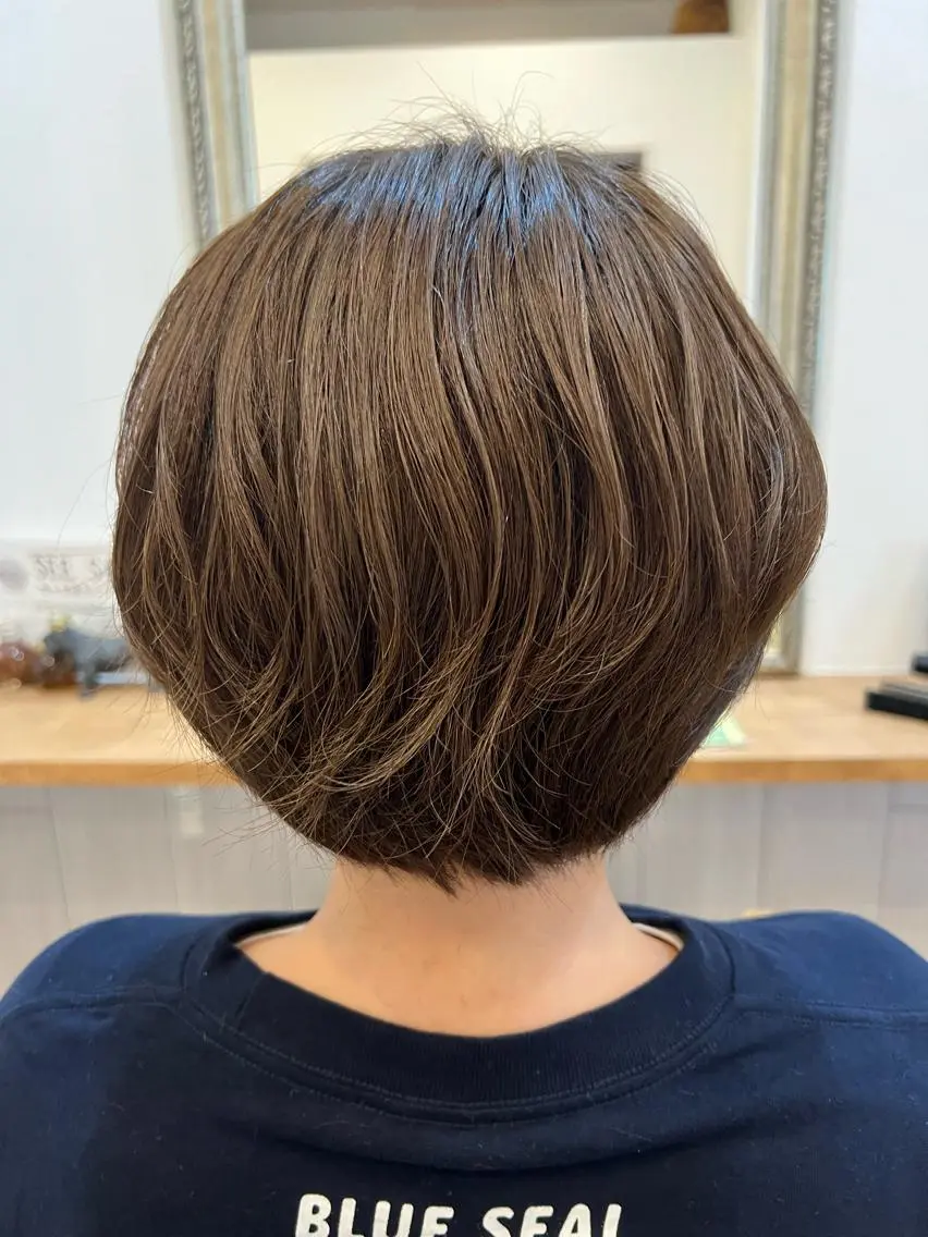 ショート カラー 🐰ハイトーンカラー 畠山 渡🐰のヘアスタイル