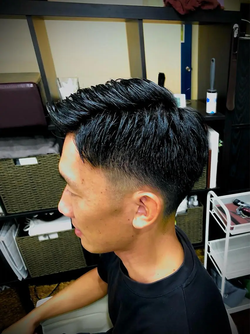 ショート カラー パーマ ヘアアレンジ メンズ フェードカット メンズパーマ スキンフェード メンズツイストパーマ ツイストパーマ men's特化　石井 貴章のヘアスタイル