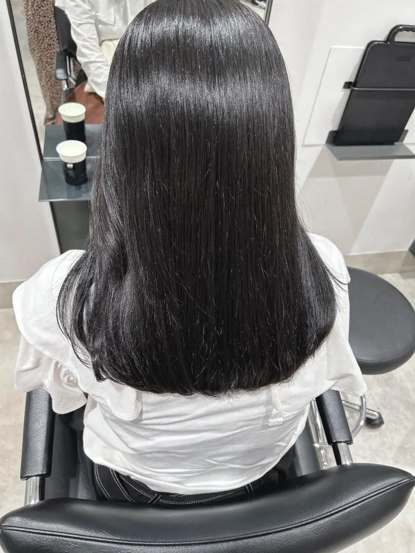 セミロング カラー カット ヘアカラー トリートメント ヘッドスパ スキバサミを使わない カット🌼唯🌼のヘアスタイル