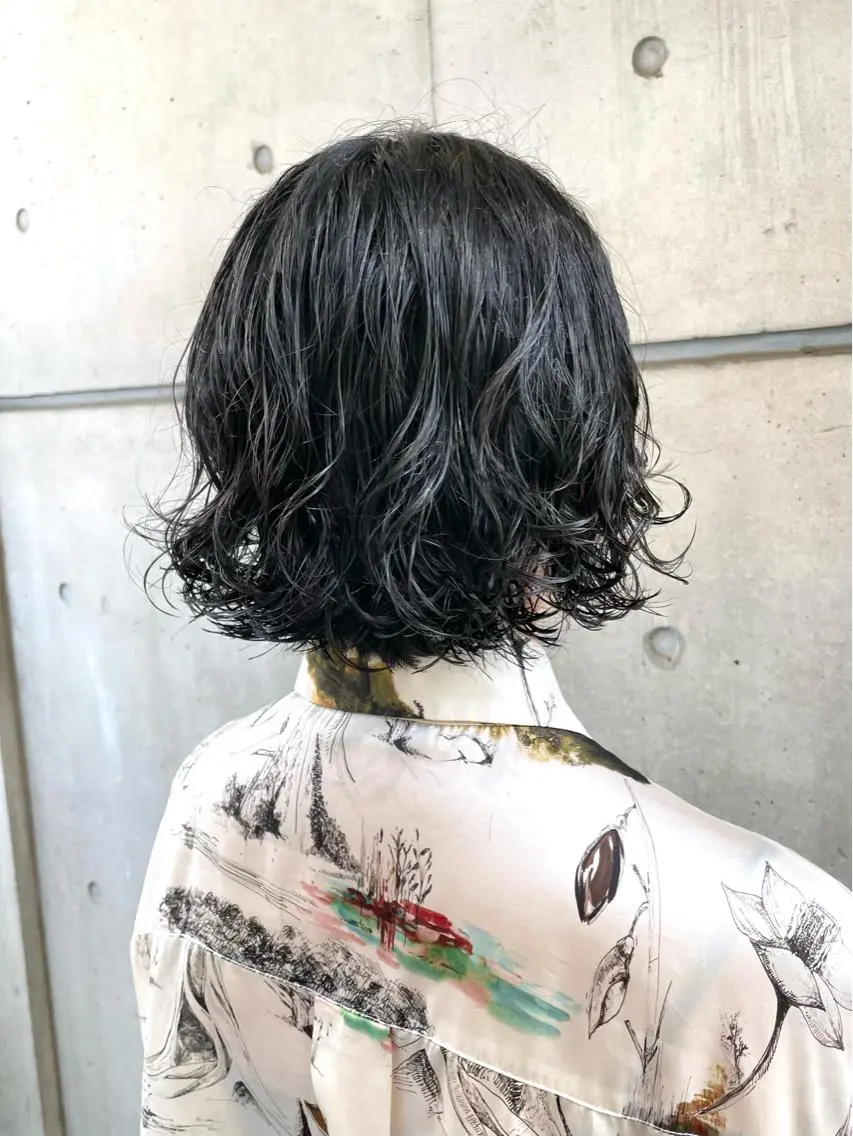 ショート パーマ 切りっぱなしボブ ボブ ショートヘア ウルフカット 髪質改善 縮毛矯正/ レイヤー/銀座/本木のヘアスタイル