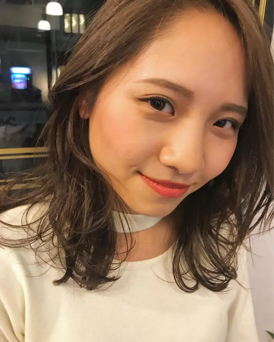 ミディアム カラー ヘアアレンジ マツエク・マツパ ナチュラル Kawaguchi Arisaのヘアスタイル
