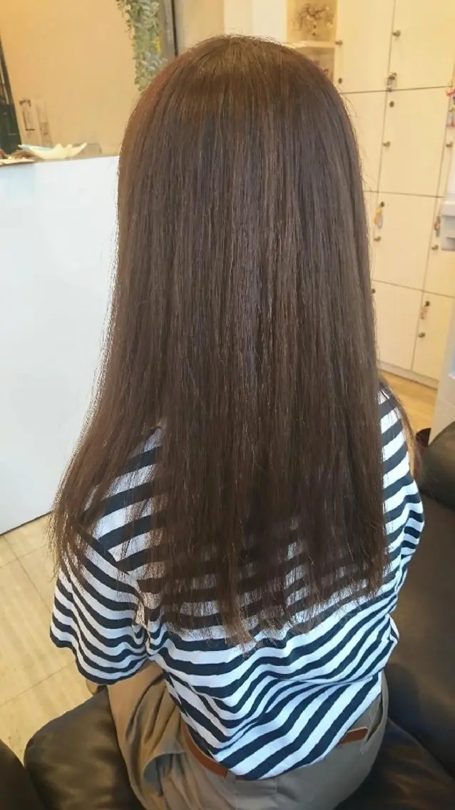 ロング パーマ カラー アッシュ ベージュカラー 髪質改善 カット ヘアカラー パーマ トリートメント 池田 恵久美のヘアスタイル