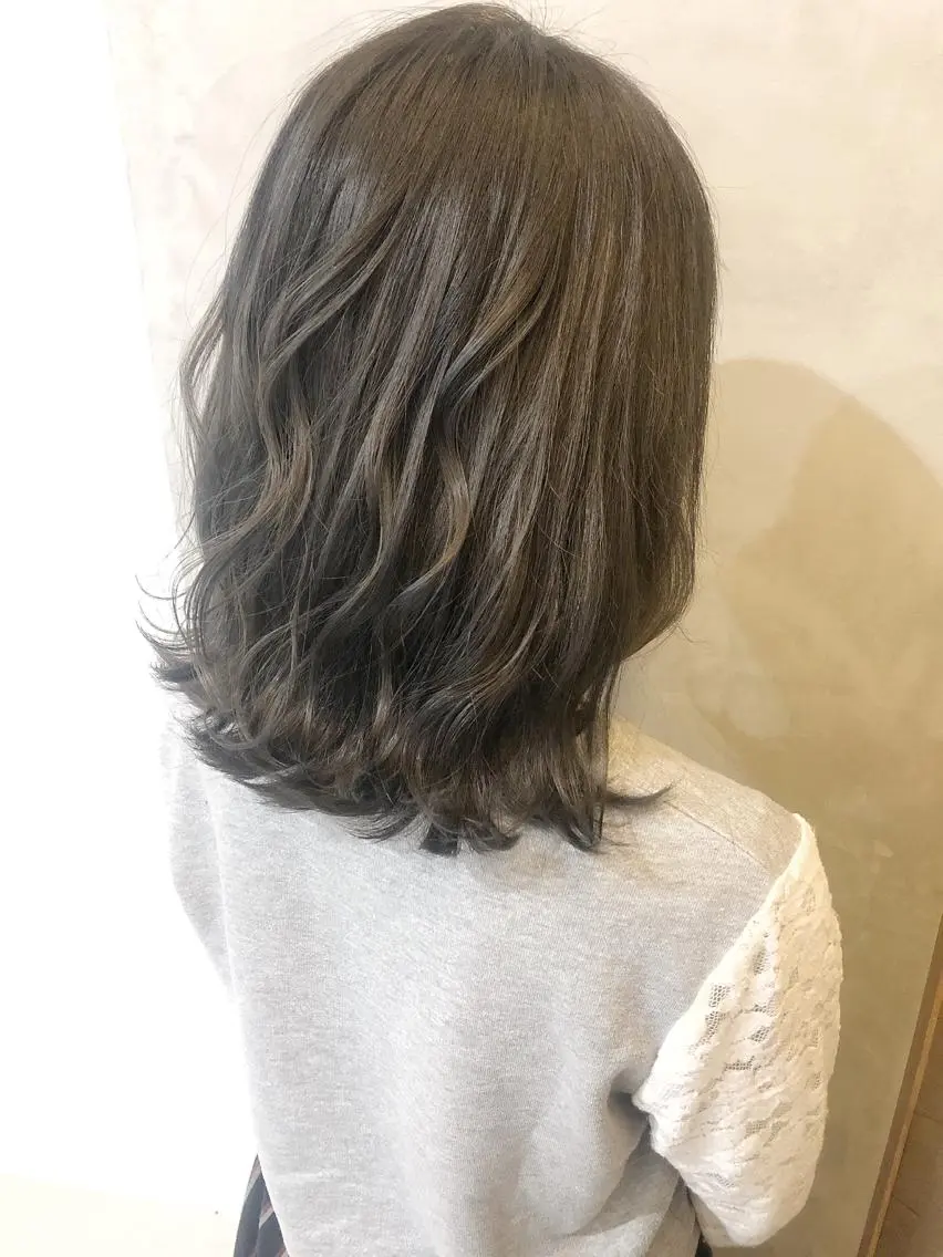 ミディアム ミディアムパーマ アッシュ ボブ エクステ 外国人風カラー カット ヘアカラー 夜23時まで予約🉑 reverieあきらのヘアスタイル