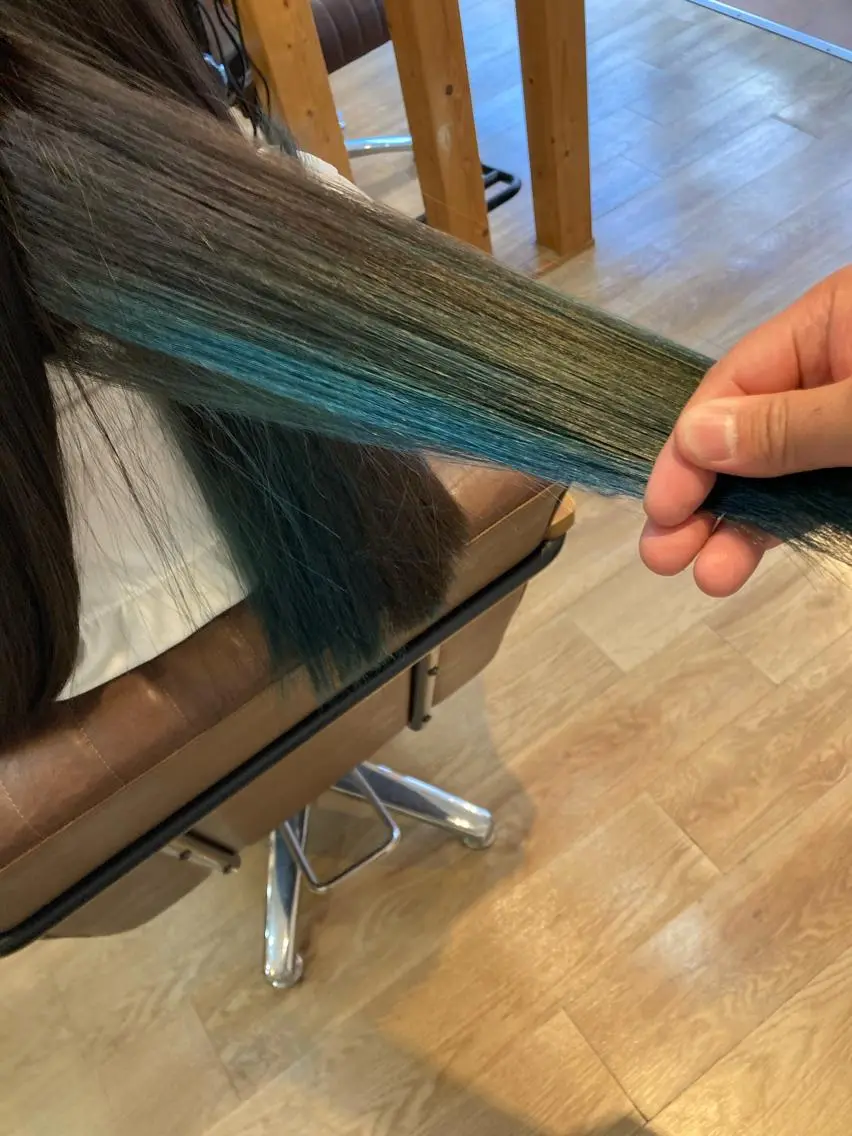 ロング 京増 信吾のヘアスタイル