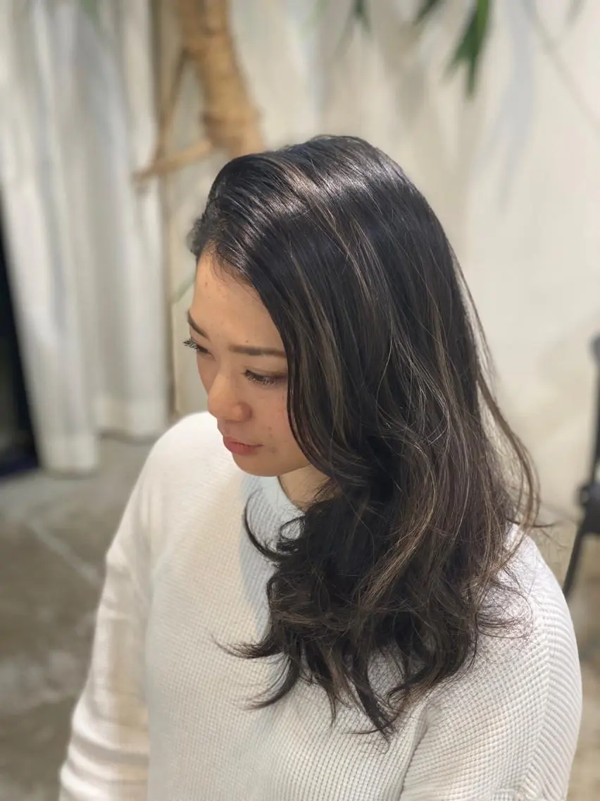 セミロング 外国人風カラー ハイライト ヘアカラー 中元 淳のヘアスタイル