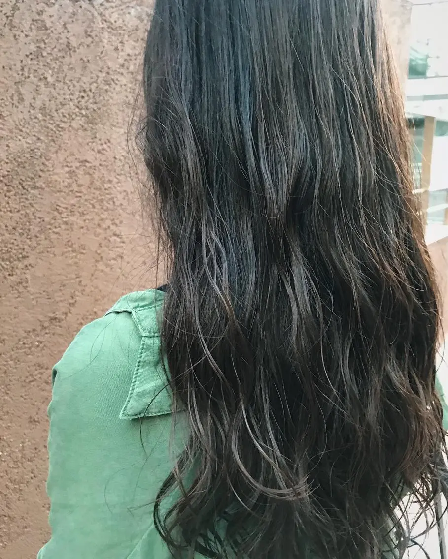 セミロング カラー パーマ ヘアアレンジ セミロングパーマ 松田 亮葉のヘアスタイル