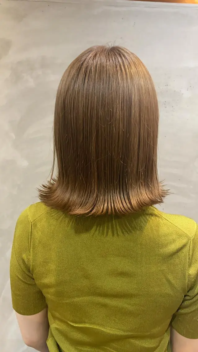 ミディアム the BRIDGE 加藤みのりのヘアスタイル