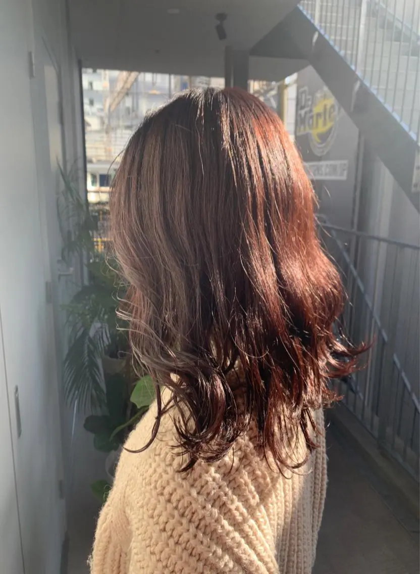 ロング レッドブラウン 神原 茉依🩰🪩のヘアスタイル