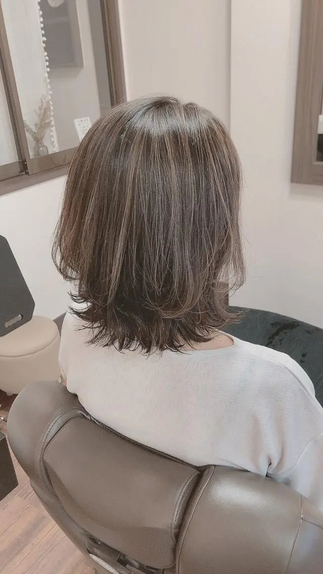 ミディアム ヘアカラー トリートメント 池岡 洋子のヘアスタイル