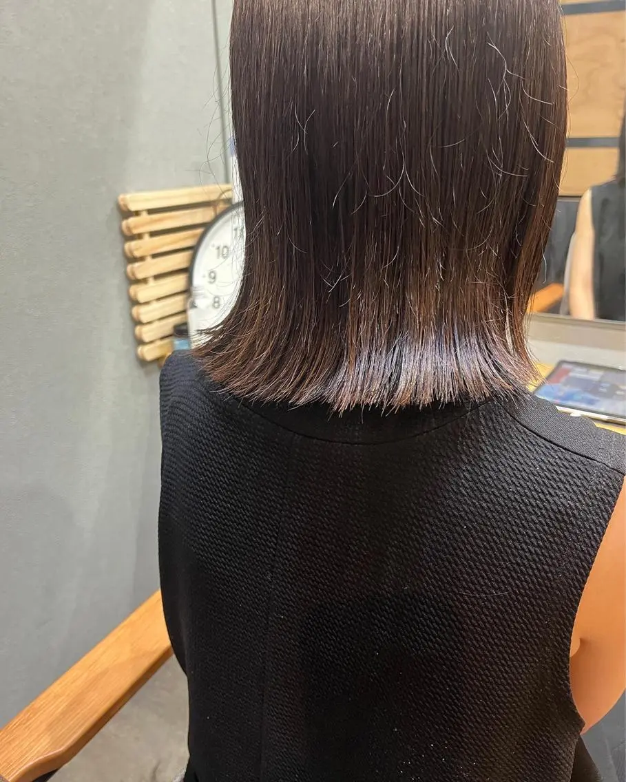 ミディアム カラー パーマ ヘアアレンジ メンズ キッズ ネイル マツエク・マツパ アイブロウ ミディアムパーマ メンズパーマ ブラウンカラー ケアカラー 透明感カラー 久木原 ゆりのヘアスタイル