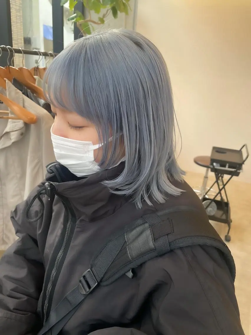 ショート カラー ヘアアレンジ ミニボブ/ブリーチ 🌈MISATOのヘアスタイル