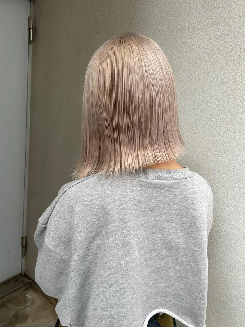 ショート カラー ヘアカラー トリートメント ブリーチカラー🌈 石垣翔太のヘアスタイル