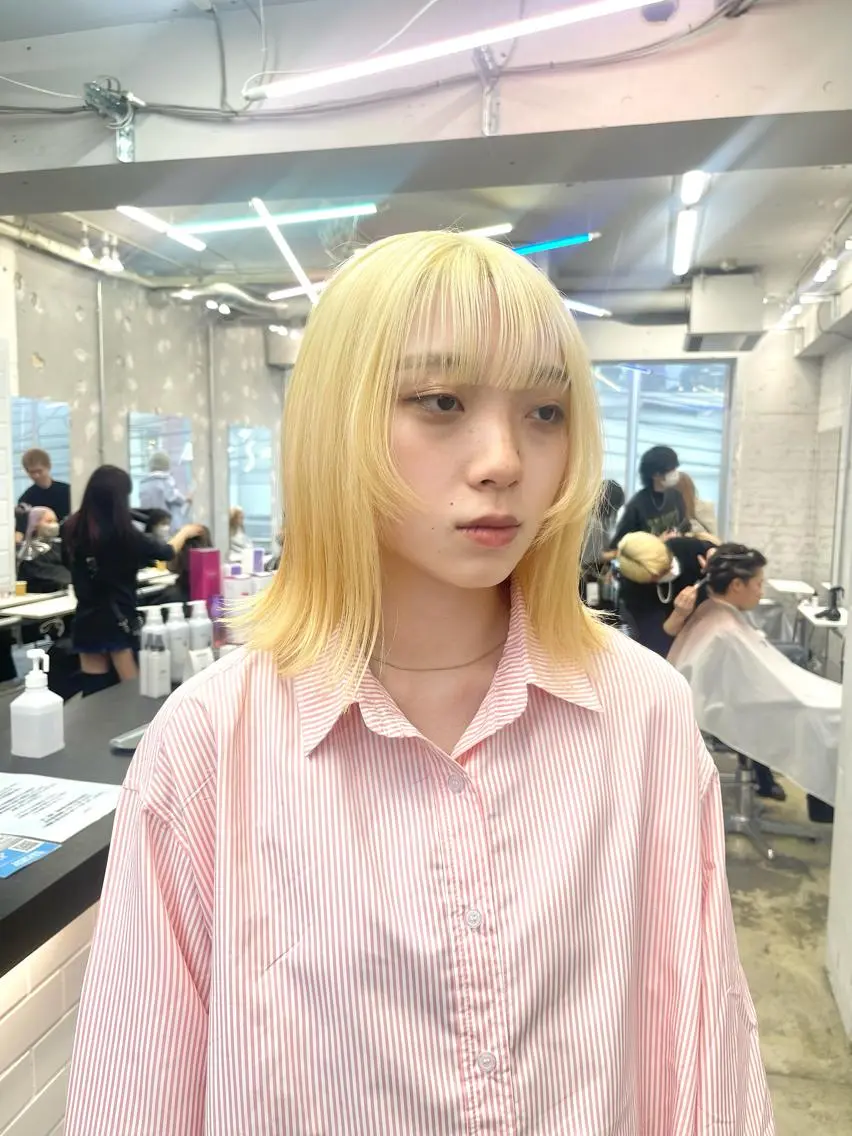 ミディアム カラー ハッシュカット/ハイ トーン/HIROKIのヘアスタイル