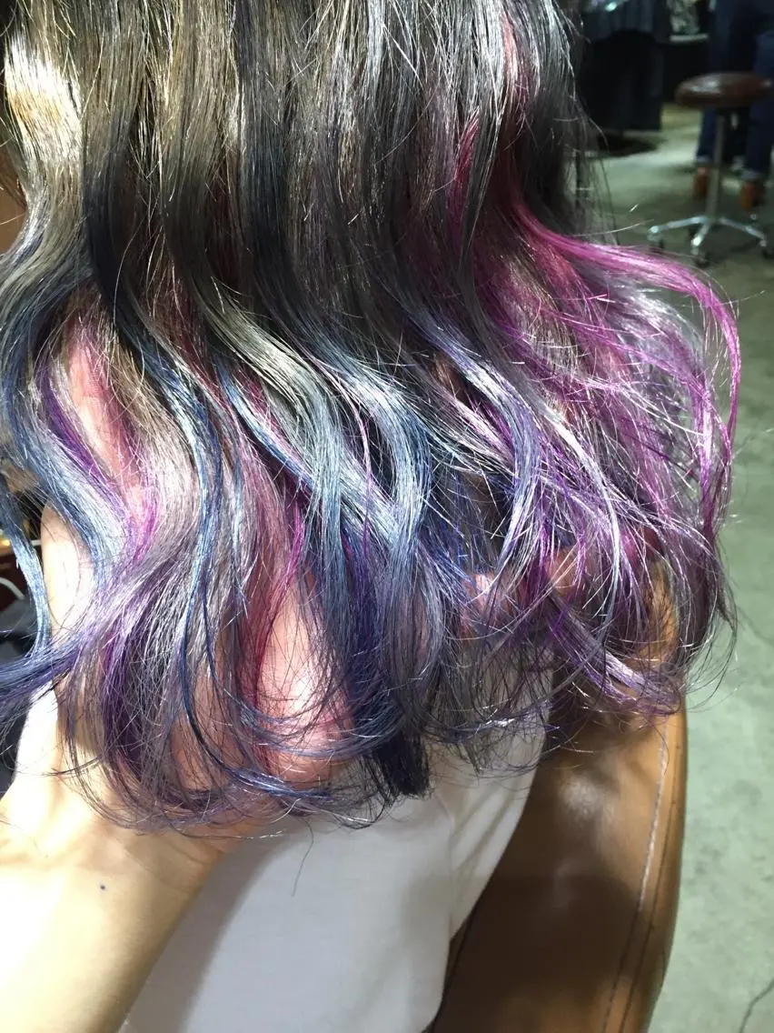 セミロング カラー パーマ ヘアアレンジ メンズ キッズ ネイル マツエク・マツパ 大理石ネイル(マーブル) サロンドミルク 渋谷高比良のヘアスタイル
