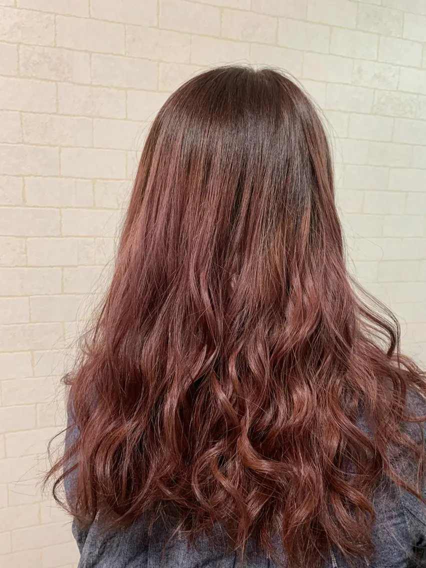 ロング カラー 中本 愛理のヘアスタイル