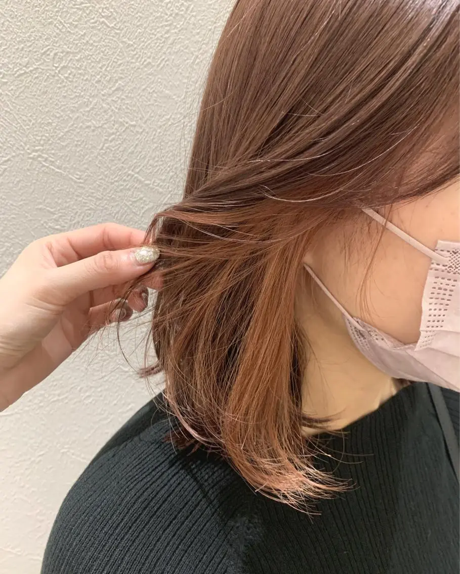 ミディアム カラー ベージュカラー イヤリングカラー ピンクカラー ピンクベージュ カット ヘアカラー トリートメント hubhair レイヤー/透明感のヘアスタイル