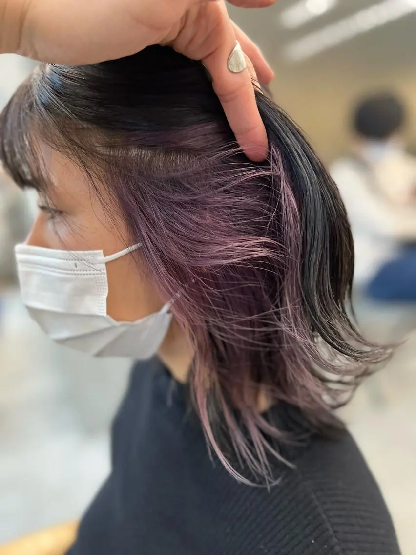 ミディアム カラー 切りっぱなしボブ ブリーチ インナーカラー バイオレットカラー ボブ カット ヘアカラー 誰より丁寧なカット/ 小林輝/レイヤーのヘアスタイル