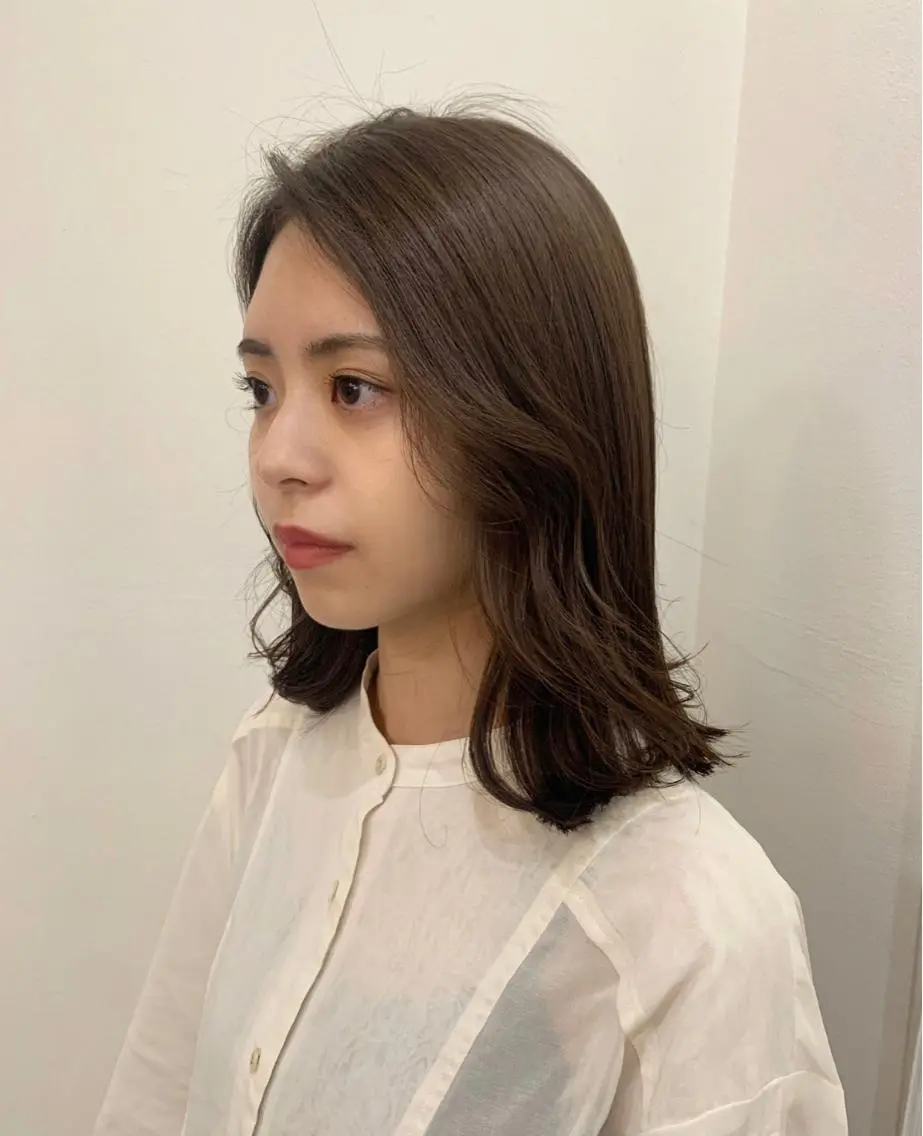 ミディアム カラー アッシュ オリーブアッシュ カット トリートメント まろやか透明感カラー ♡MANAのヘアスタイル