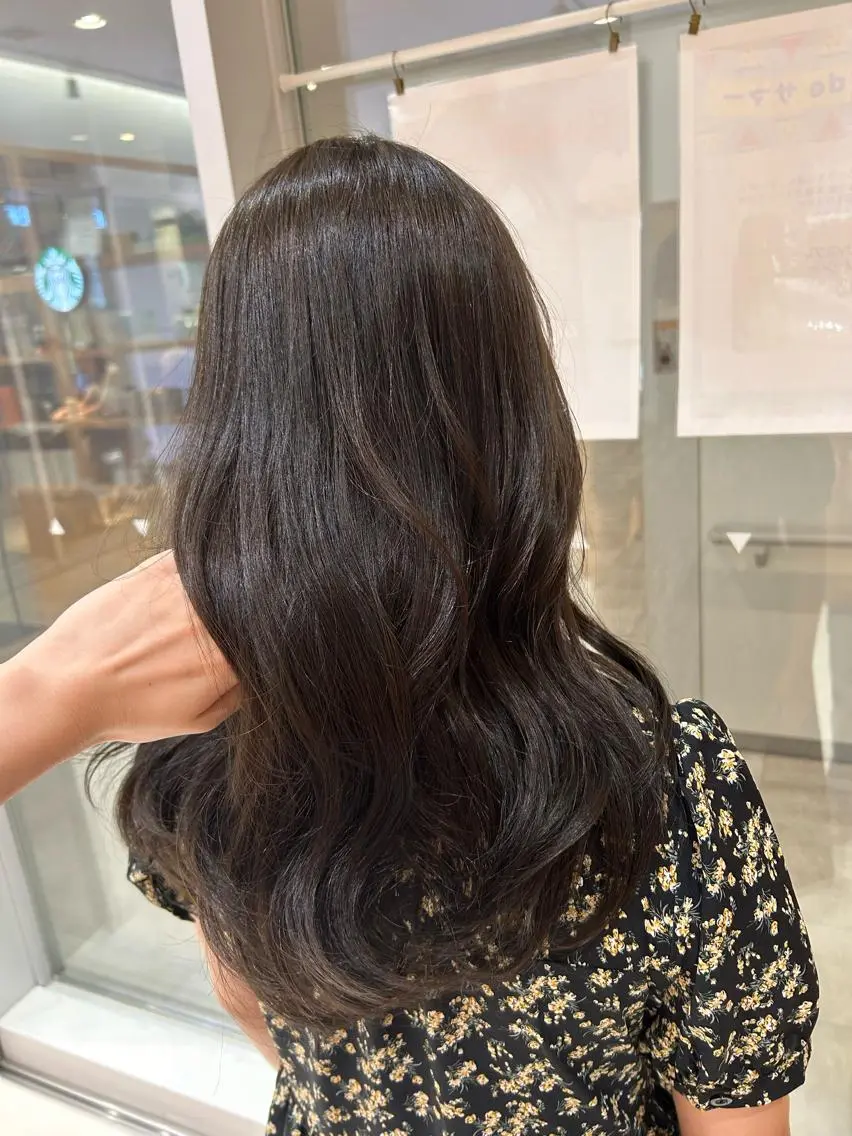 カラー 透明感カラー🎀♡ リナのヘアスタイル