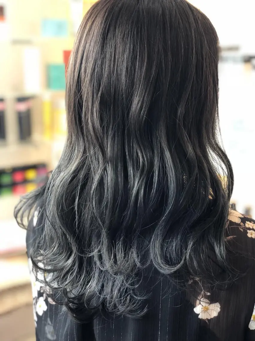 ミディアム カラー ヘアアレンジ 美容室 HAKUAのヘアスタイル
