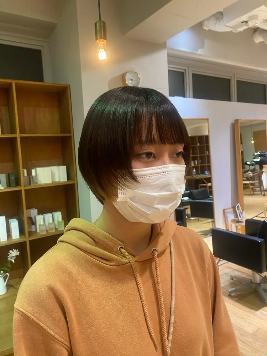 ショート 大人可愛い♡コテ巻き パーマ🌼杉田 萌恵のヘアスタイル