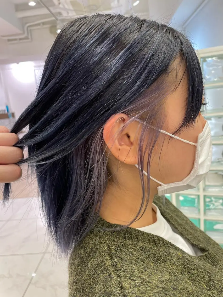 カラー 渡部凌我 小顔ウルフ ハイトーンカラーのヘアスタイル