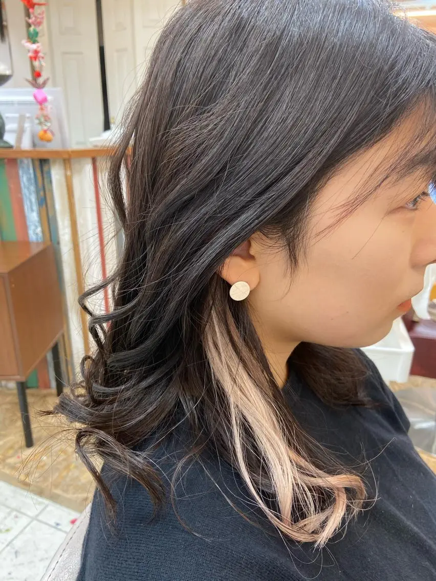 セミロング エクステ ヘアカラー エクステ 石川 史弥のヘアスタイル