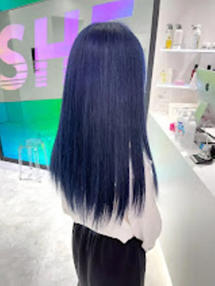 カラー 🪞SHE池袋 Official🪞のヘアスタイル